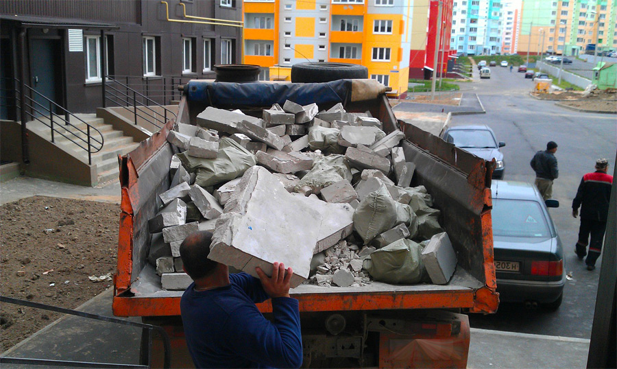 Важность услуг вывоза бытового и строительного мусора