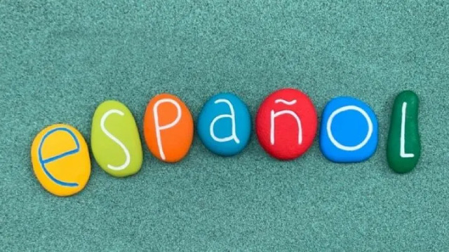 Чому слід звертатися до спеціалістів для вивчення іспанської мови